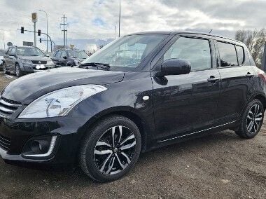 Czarny Używany 2015 Suzuki Swift Hatchback | 25 900 zł (Dobra cena) - Obraz 1/4