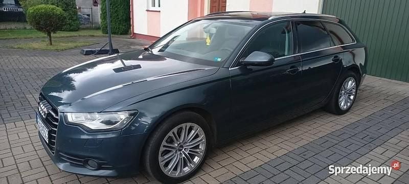Używany Audi A6 2013 Grafitowy Kombi