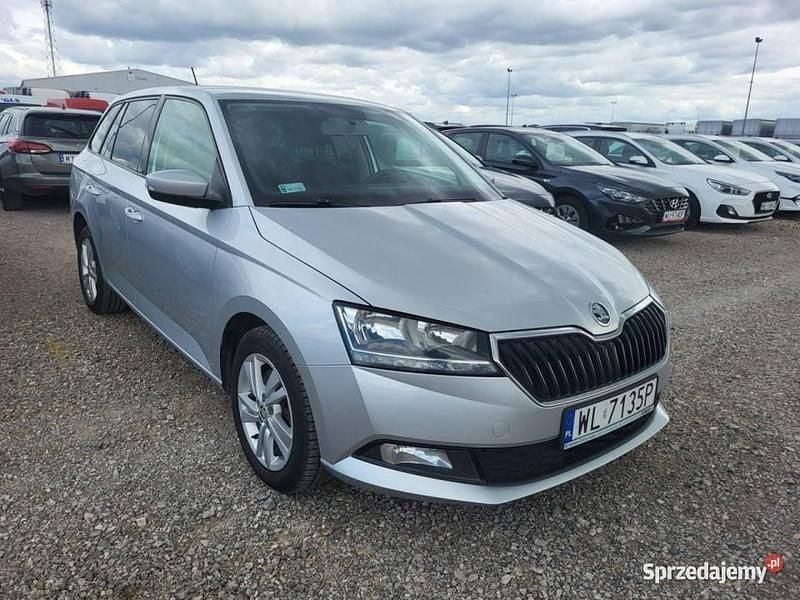 Srebrny Używany 2020 Skoda Fabia Kombi | 22 755 zł (Super Cena) - Obraz 1/4