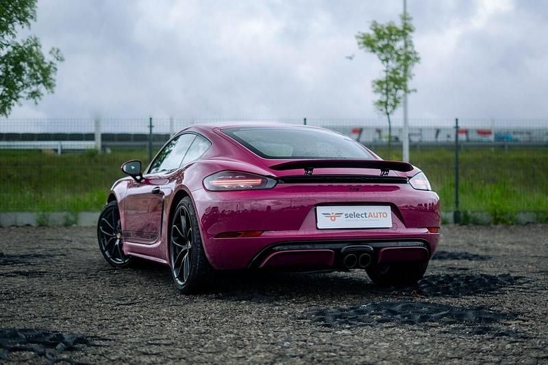 Używany Porsche 718 Cayman Edition 300 KM (220 kW) 2023 Fioletowy (metalik) Coupe