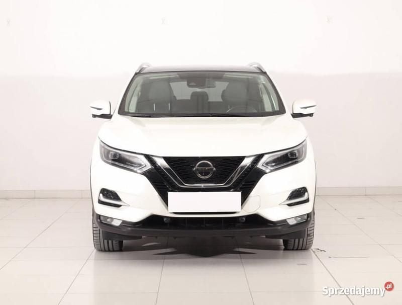 Biały Używany 2020 Nissan Qashqai SUV | 76 499 zł (Uczciwa cena) - Obraz 1/4