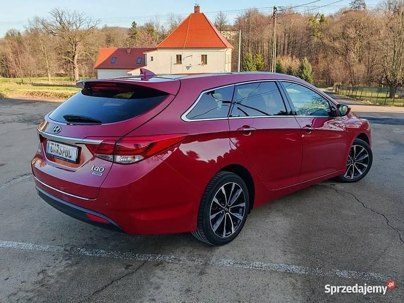Używany Hyundai i40 Premium 2016 Bordowy Sedan/Limuzyna