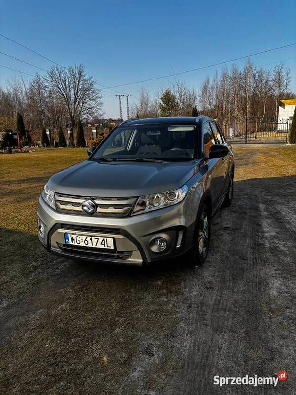 Szary Używany 2017 Suzuki Vitara SUV | 58 600 zł - Obraz 1/4