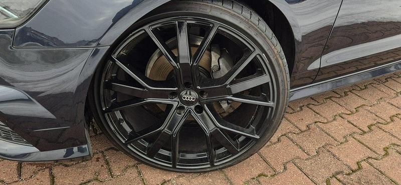 Używany Audi A6 S-Line 190 KM (139 kW) 2017 Szary Kombi