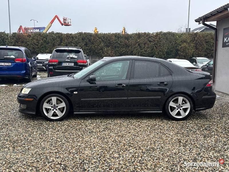 Czarny Używany 2006 Saab 9-3 Sedan/Limuzyna | 22 990 zł (Dość drogi) - Obraz 1/4