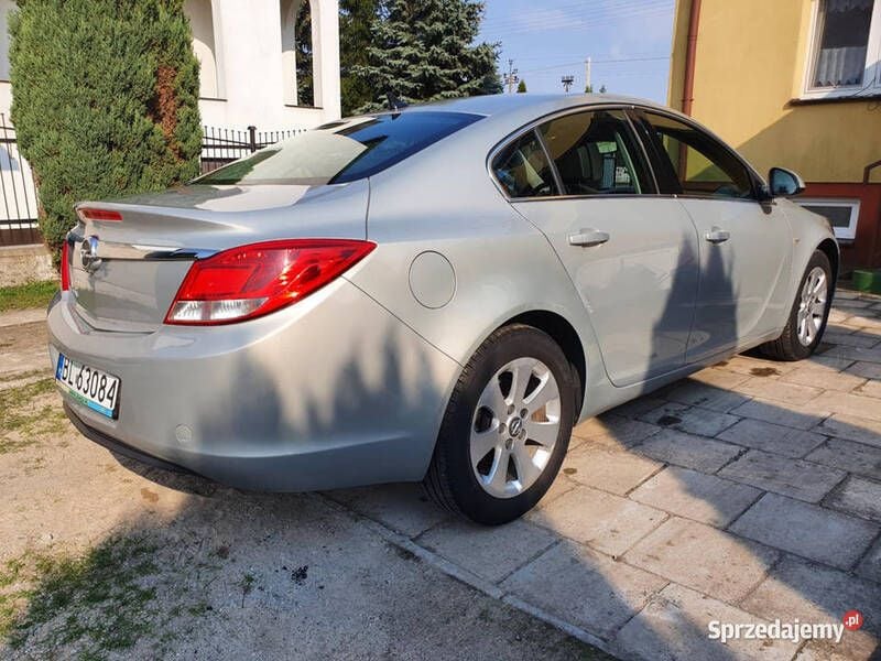 Używany Opel Insignia 140 KM (102 kW) 2009