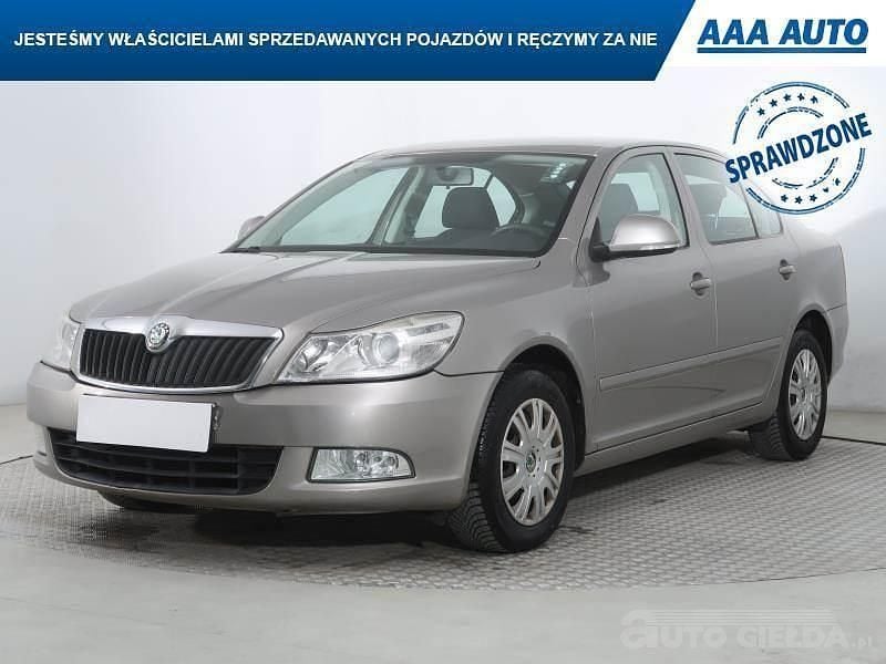 Używany Skoda Octavia 2010 Beżowy