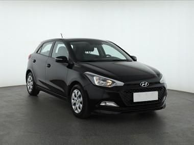 Czarny Używany 2016 Hyundai i20 Hatchback | 32 999 zł (Uczciwa cena) - Obraz 1/4