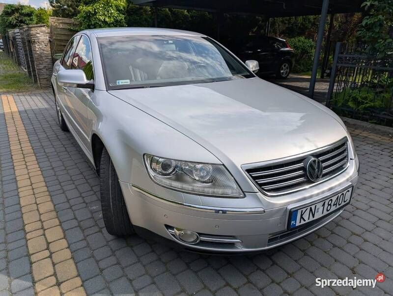 Srebrny Używany 2009 VW Phaeton Sedan/Limuzyna | 24 900 zł - Obraz 1/4