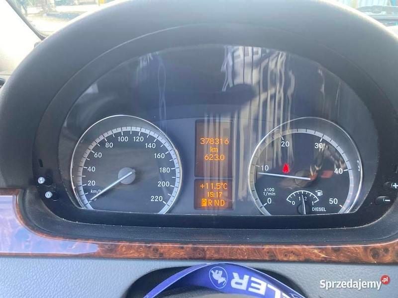 Używany 2007 Mercedes Viano Minivan | 32 500 zł - Obraz 1/4