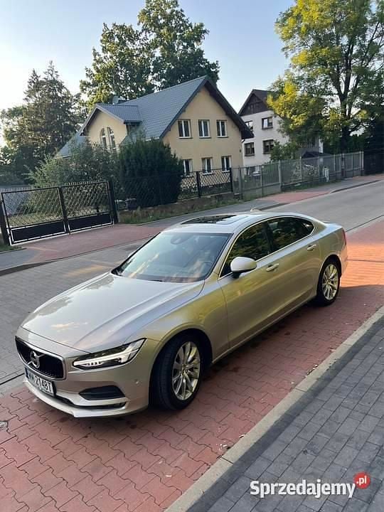 Używany Volvo S90 2017 Złoty Sedan/Limuzyna