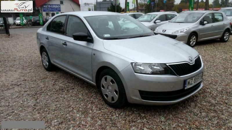 Używany Skoda Rapid 75 KM (55 kW) 2013 Srebrny (metalik) Sedan/Limuzyna
