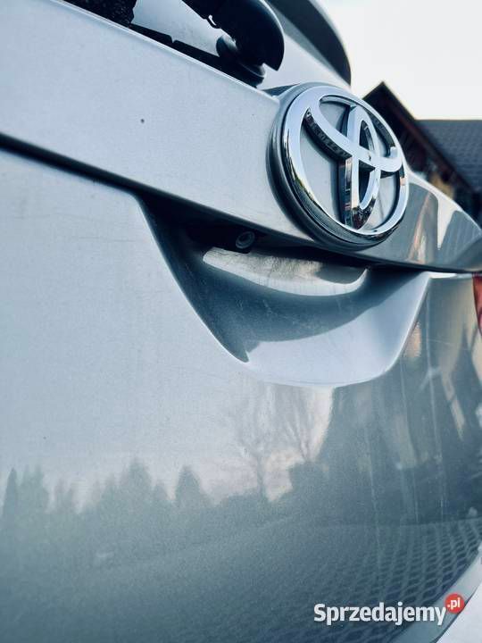 Używany Toyota Auris 90 KM (66 kW) 2014