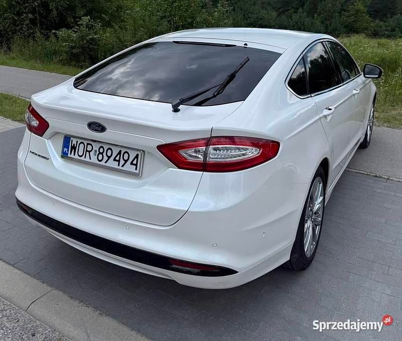Używany Ford Mondeo 2016 Biały Hatchback