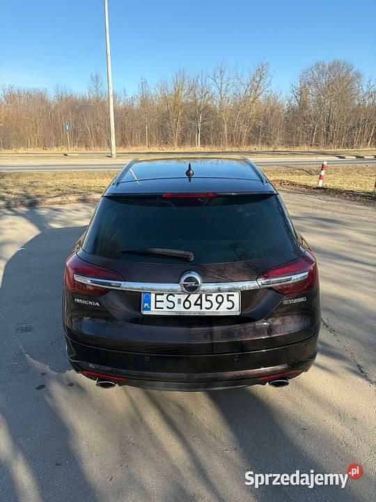 Używany Opel Insignia 2015 Brązowy Kombi