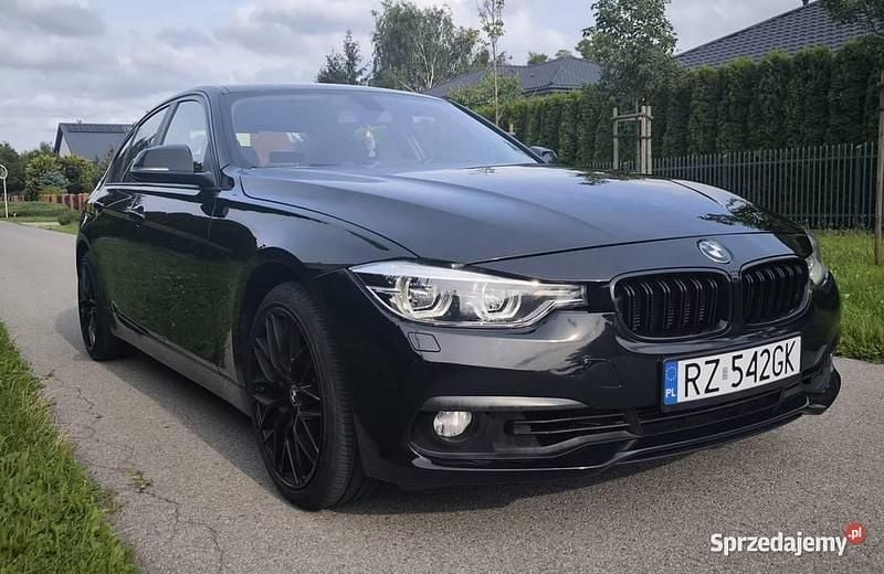 Używany 2016 BMW 318 | 48 500 zł (Dobra cena) - Obraz 1/4