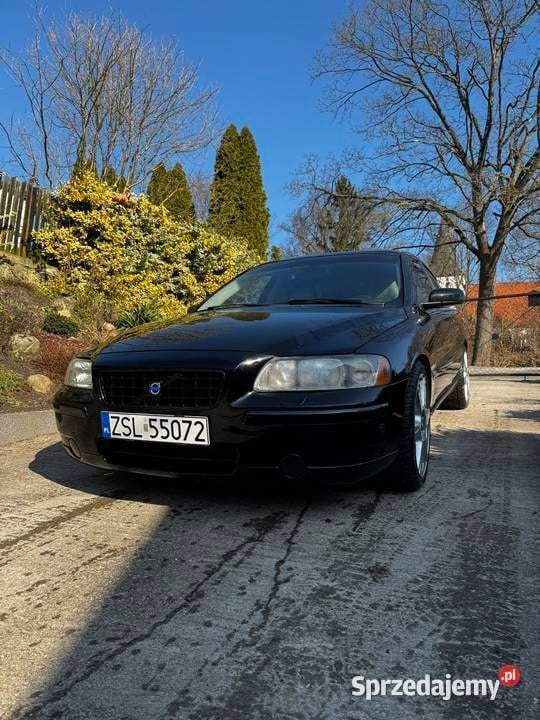 Używany Volvo S60 2004 Czarny Sedan/Limuzyna