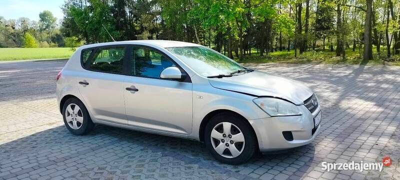 Używany 2007 Kia Ceed | 5500 zł (Uczciwa cena) - Obraz 1/4