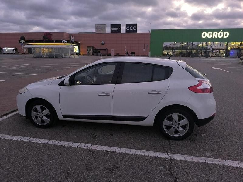Używany Renault Mégane III 2011 Biały Hatchback