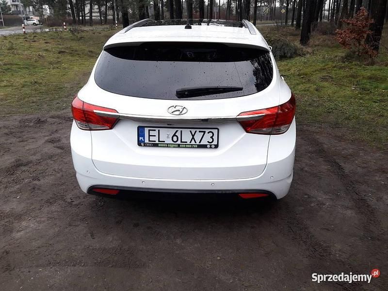 Używany Hyundai i40 Premium 2011 Biały Kombi