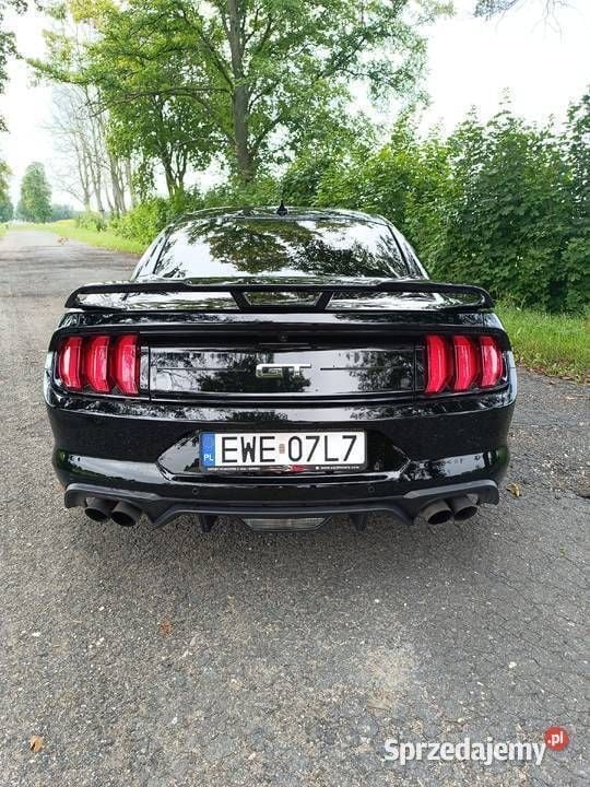 Używany Ford Mustang GT 2021 Czarny Coupe