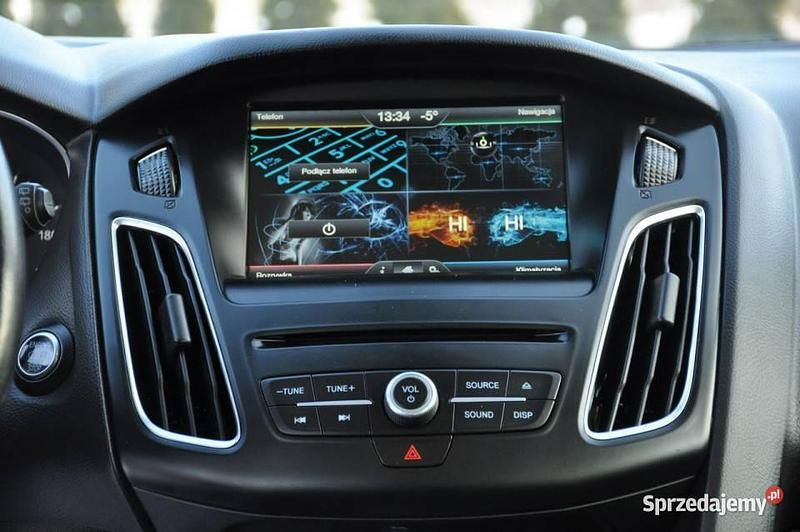 Używany Ford Focus Titanium 150 KM (110 kW) 2016 Szary (metalik) Hatchback