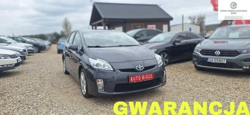 Szary (metalik) Używany 2009 Toyota Prius Executive Hatchback | 34 900 zł (Uczciwa cena) - Obraz 1/4