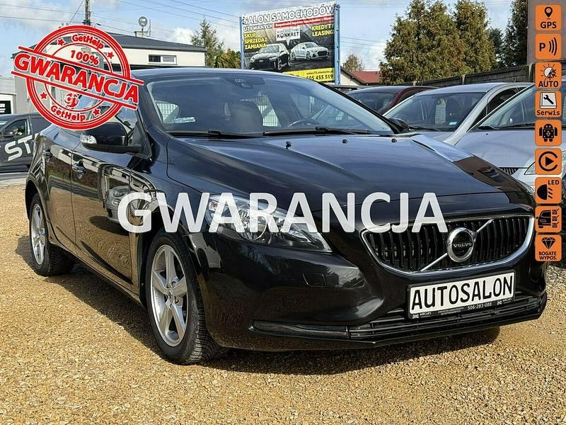 Czarny Używany 2017 Volvo V40 Kombi | 35 900 zł (Super Cena) - Obraz 1/4