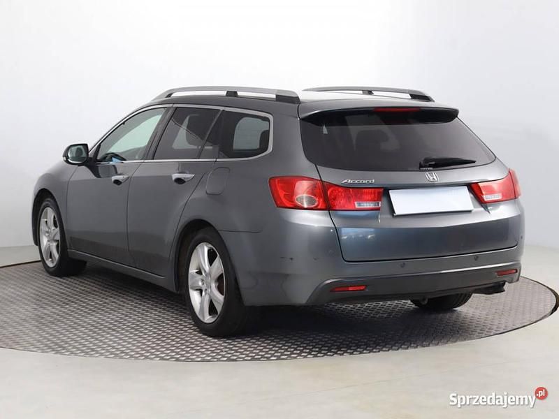 Używany Honda Accord 2008 Szary Kombi
