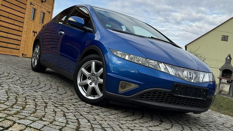 Używany Honda Civic 140 KM (102 kW) 2006 Niebieski Hatchback