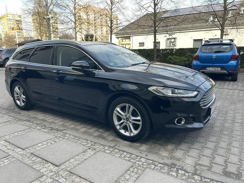 Używany Ford Mondeo 150 KM (110 kW) 2018 Czarny Kombi