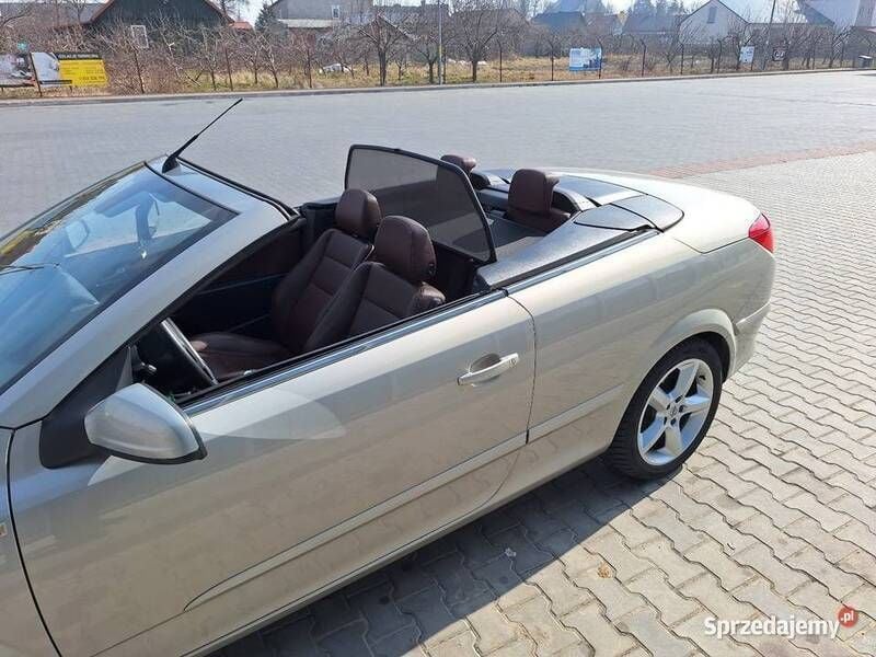 Używany Opel Astra Cabriolet 2007 Beżowy Kabriolet