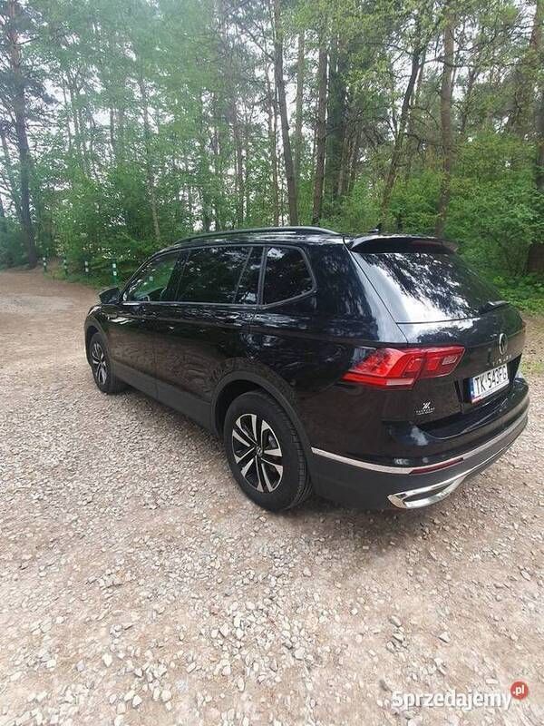 Czarny Używany 2023 VW Tiguan Allspace SUV | 120 000 zł (Dobra cena) - Obraz 1/4