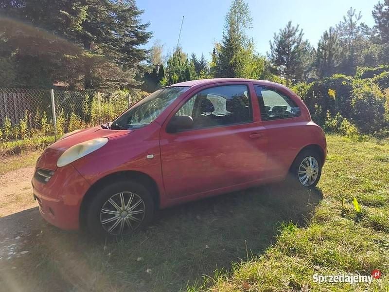 Czerwony Używany 2005 Nissan Micra Hatchback | 4000 zł (Dobra cena) - Obraz 1/4
