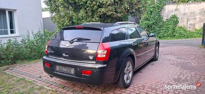 Używany Chrysler 300C 2008 Czarny Kombi