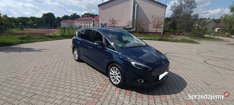 Używany 2016 Ford S-MAX Titanium Minivan | 72 999 zł - Obraz 1/4