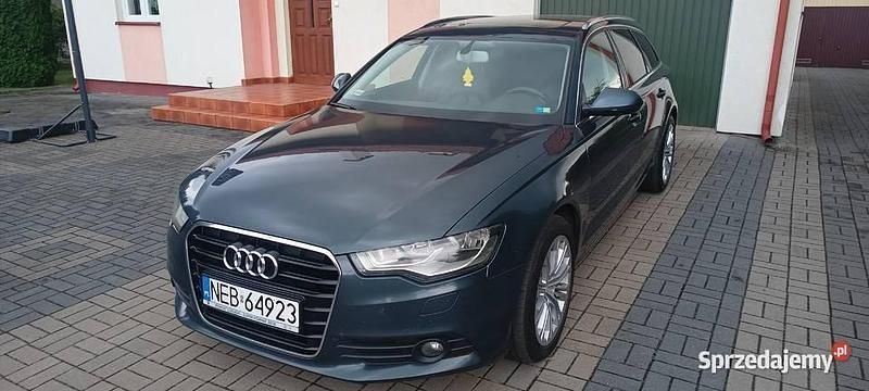 Używany Audi A6 2013 Grafitowy Kombi