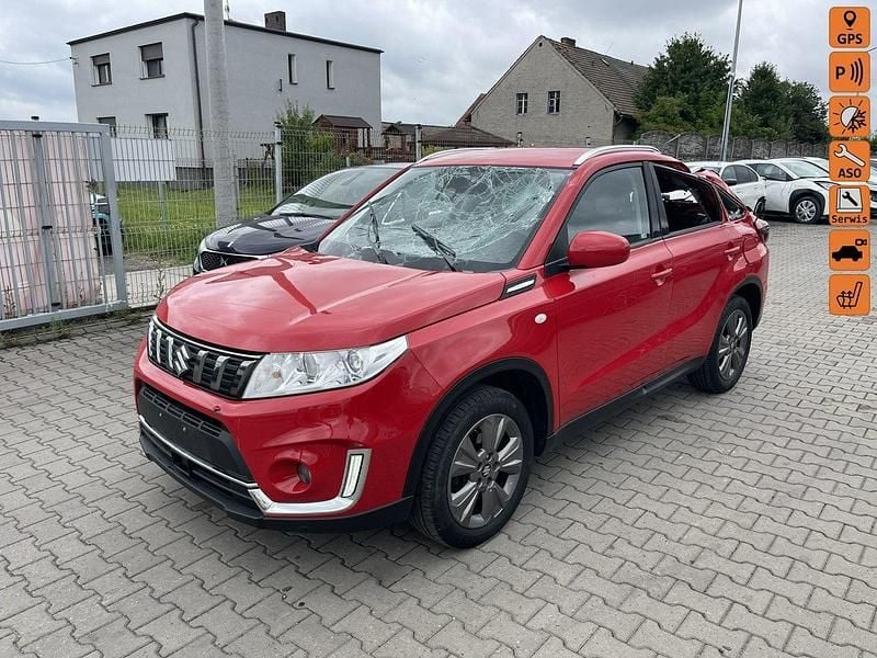 Czerwony Używany 2019 Suzuki Vitara SUV | 26 900 zł - Obraz 1/4