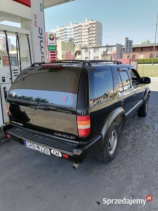 Czarny Używany 2002 Chevrolet Blazer SUV | 25 000 zł - Obraz 1/4