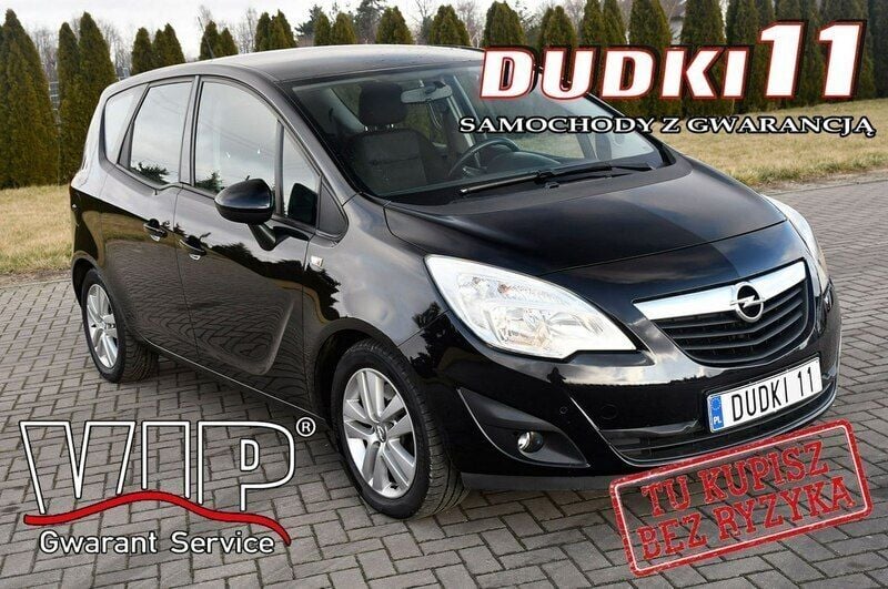 Czarny Używany 2011 Opel Meriva Minivan | 18 900 zł (Uczciwa cena) - Obraz 1/4