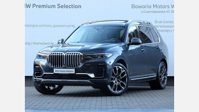 Arktik grey brilliant effect metalizowany Używany 2021 BMW X7 Executive SUV | 269 900 zł (Super Cena) - Obraz 1/3