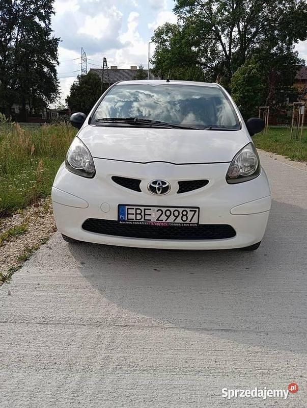 Używany 2008 Toyota Aygo Hatchback | 7900 zł (Uczciwa cena) - Obraz 1/4