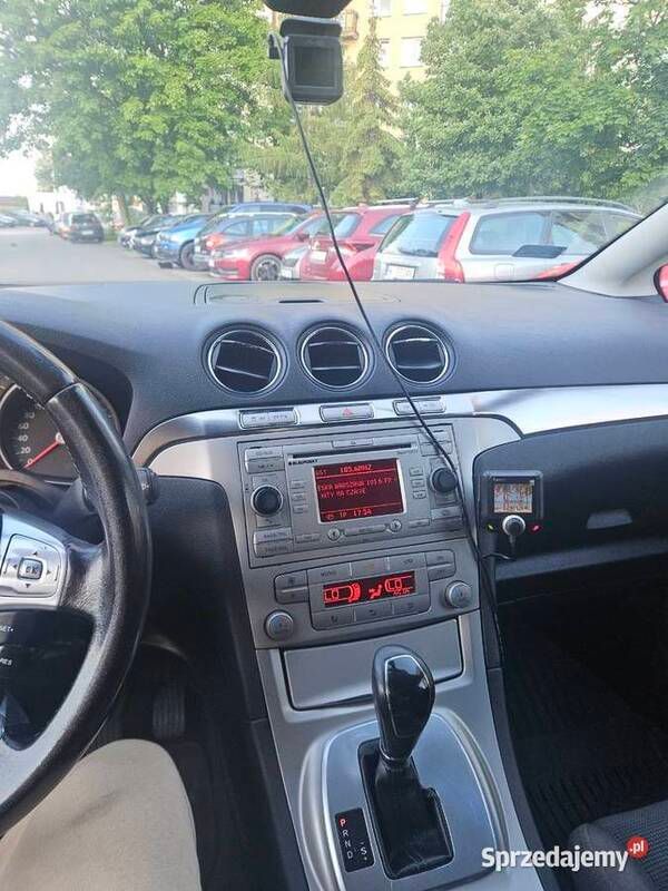 Srebrny Używany 2007 Ford S-MAX S Minivan | 9900 zł (Dobra cena) - Obraz 1/4
