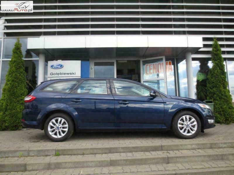 Używany Ford Mondeo 140 KM (102 kW) 2011 Niebieski ciemny Sedan/Limuzyna