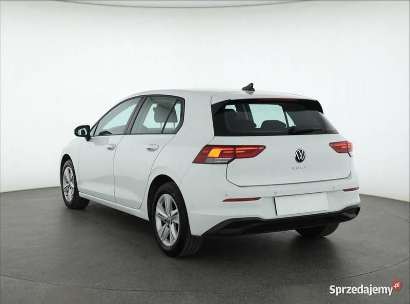 Używany VW Golf VIII 2022 Biały Hatchback