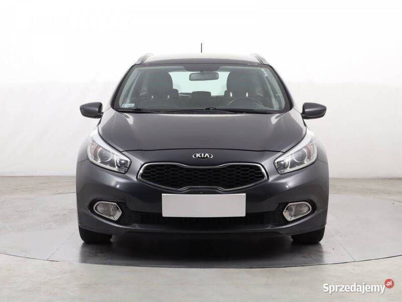 Szary Używany 2015 Kia Ceed Kombi | 24 999 zł (Dobra cena) - Obraz 1/4