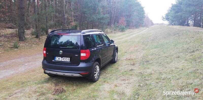 Używany Skoda Yeti 110 KM (80 kW) 2013 Czarny SUV