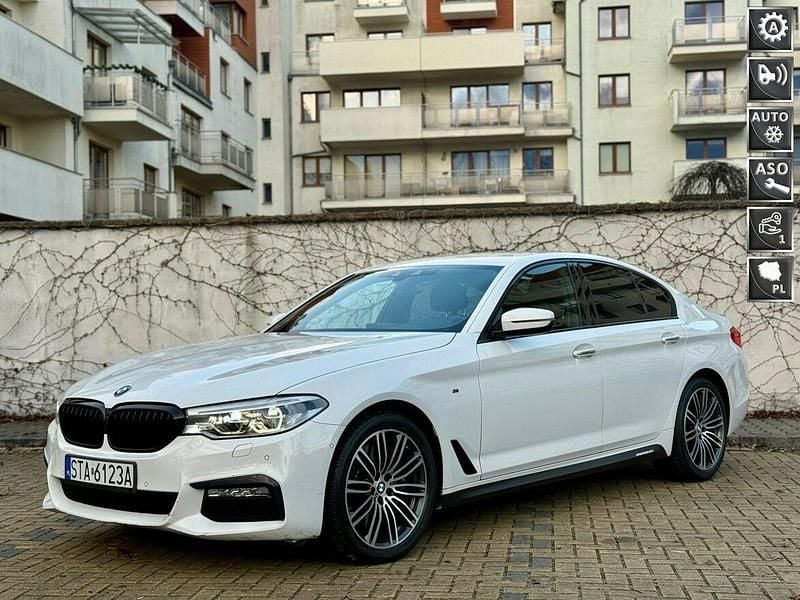 Biały (metalik) Używany 2018 BMW 540 M Performance Sedan/Limuzyna | 134 000 zł (Uczciwa cena) - Obraz 1/4