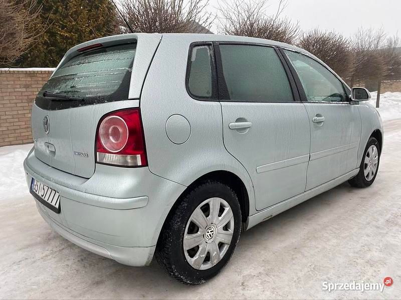 Używany VW Polo 70 KM (51 kW) 2007 Srebrny Hatchback