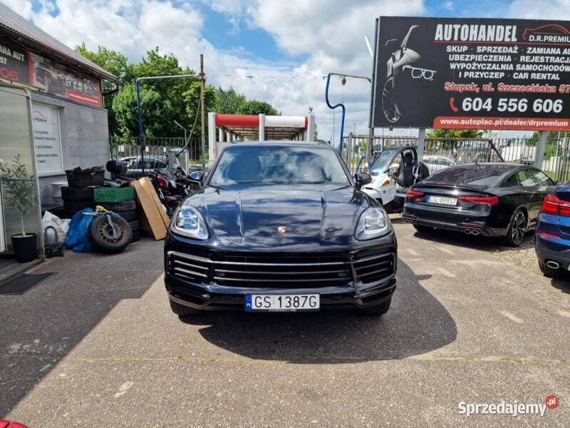 Czarny Używany 2019 Porsche Cayenne Turbo SUV | 189 990 zł - Obraz 1/4